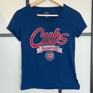 Cubs V neck short sleeve t-shirt